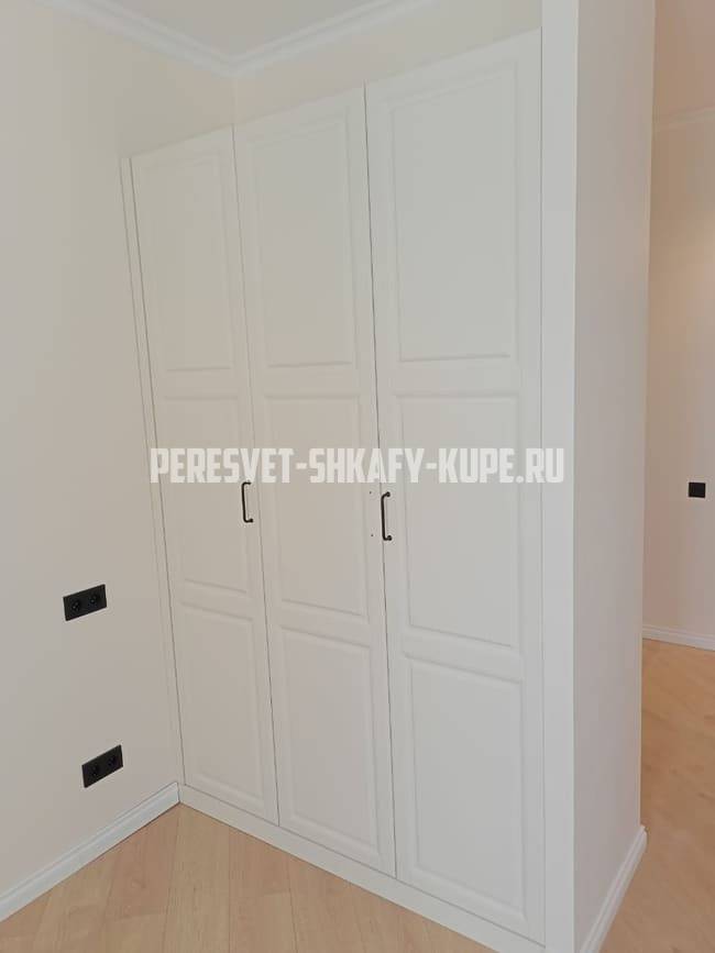 Распашные шкафы Пересвет