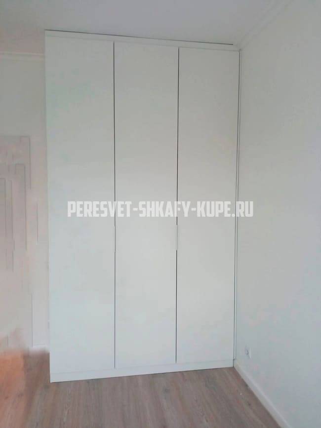 Распашные шкафы Пересвет