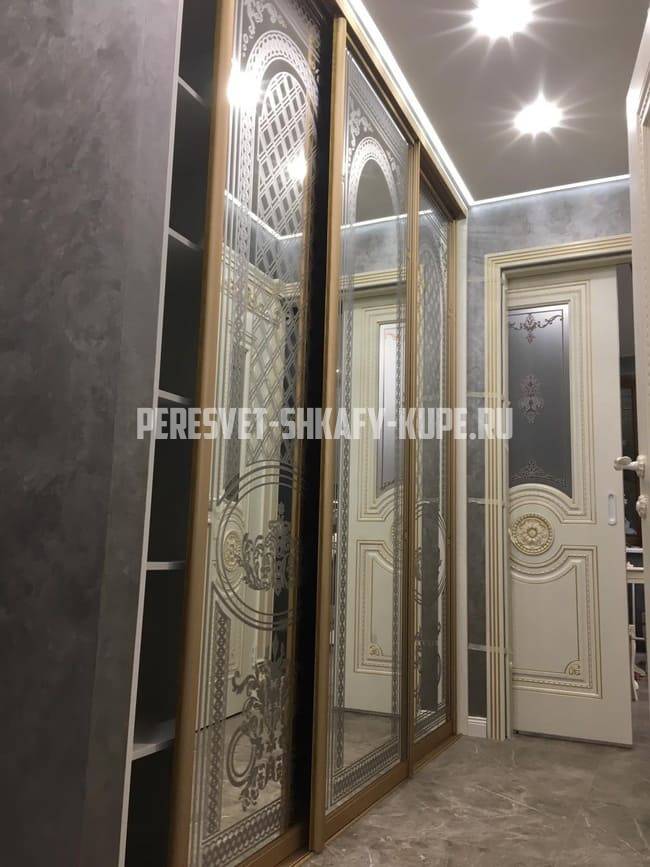 Шкафы для прихожей Пересвет