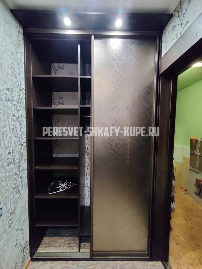 Шкафы для прихожей Пересвет
