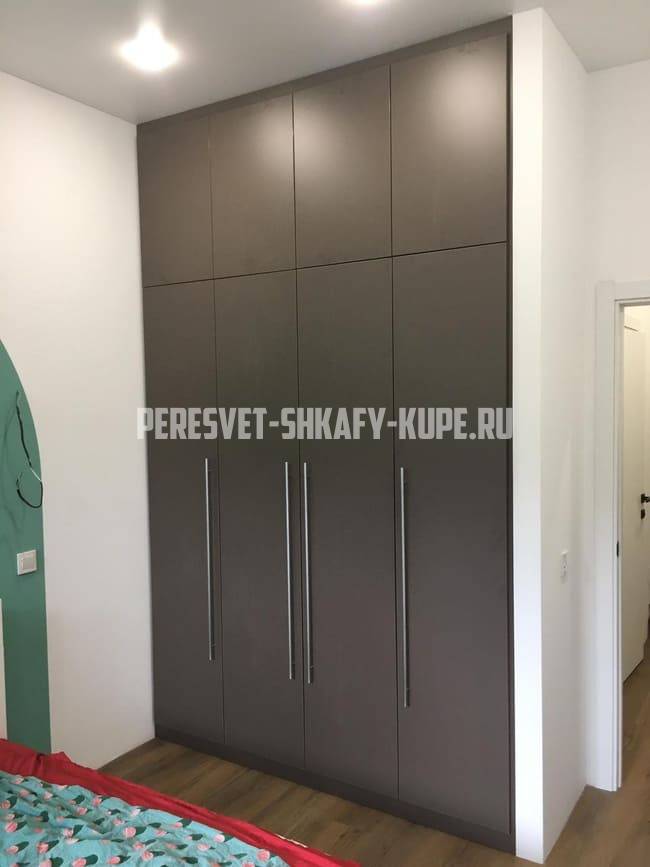 Шкафы в спальню Пересвет