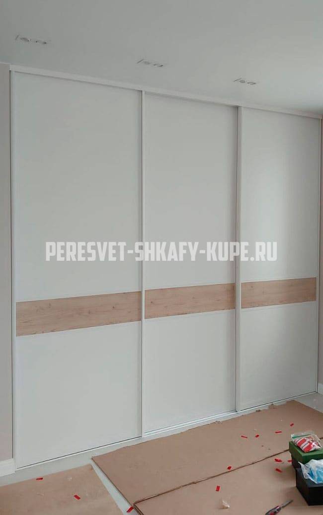 Шкафы в спальню Пересвет